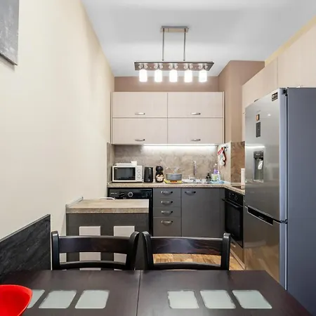Lejlighed Cozy 1br W/ Terrace | Family Friendly Plovdiv